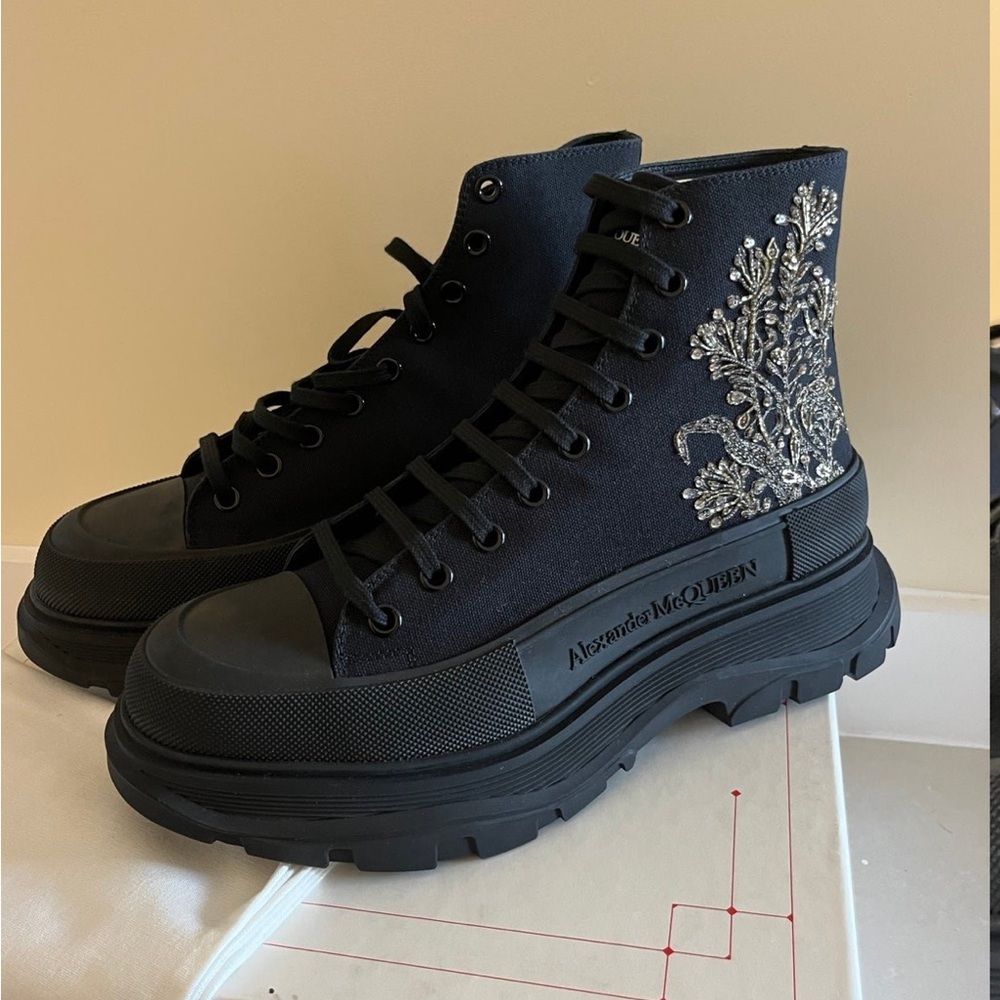 Alexander McQueen Tread Slick sneakers